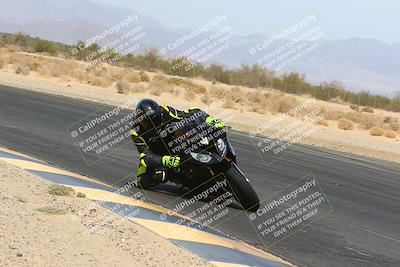 media/Apr-10-2022-SoCal Trackdays (Sun) [[f104b12566]]/Turn 7 Inside (1025am)/